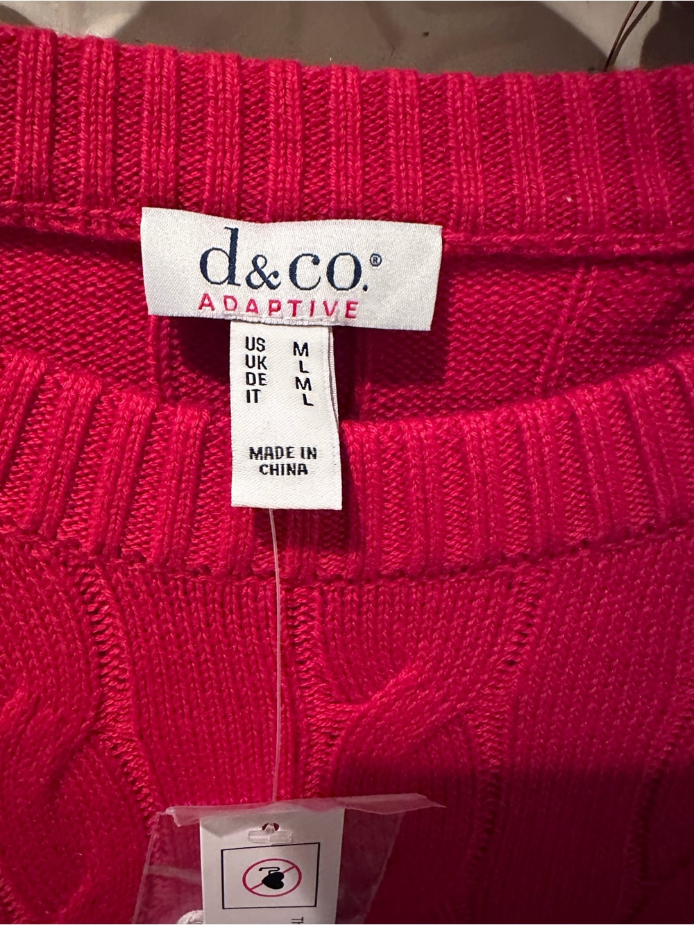 NWT d&Co Adaptive Red Cable Knit Layered Hem Sweater Medium - Picture 3 of 7